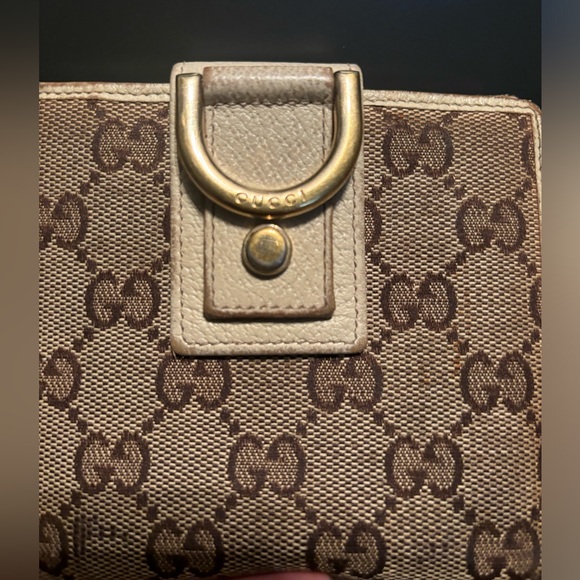 Vintage Gucci Beige D-Ring Canvas Wallet - Picture 3 of 10